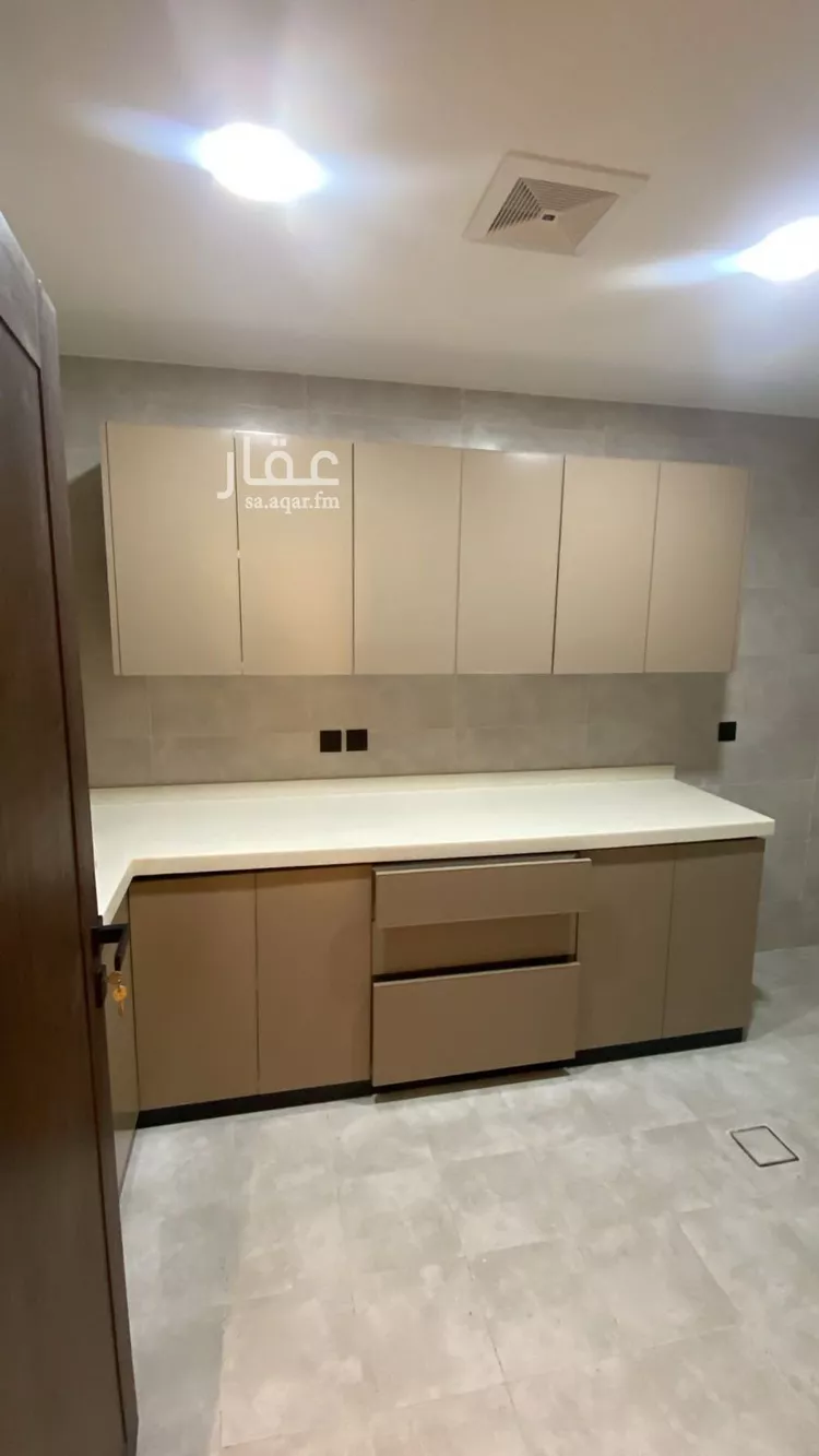 شقة للإيجار في شارع الامير ناصر ابن عبدالعزيز, حي الخبرالشمالية, مدينة الخبر, المنطقة الشرقية صورة 3