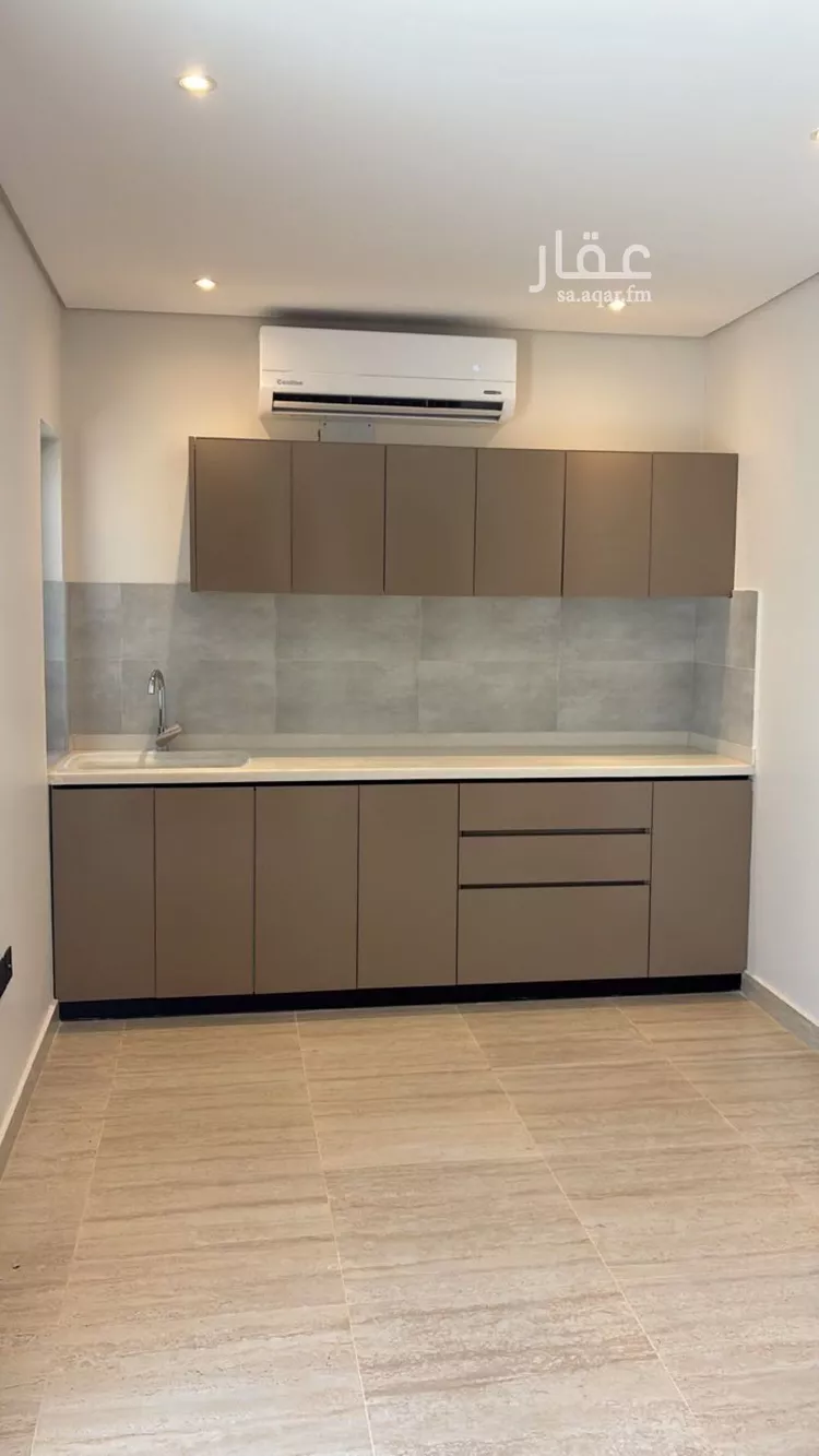 شقة للإيجار في شارع الامير ناصر ابن عبدالعزيز, حي الخبرالشمالية, مدينة الخبر, المنطقة الشرقية