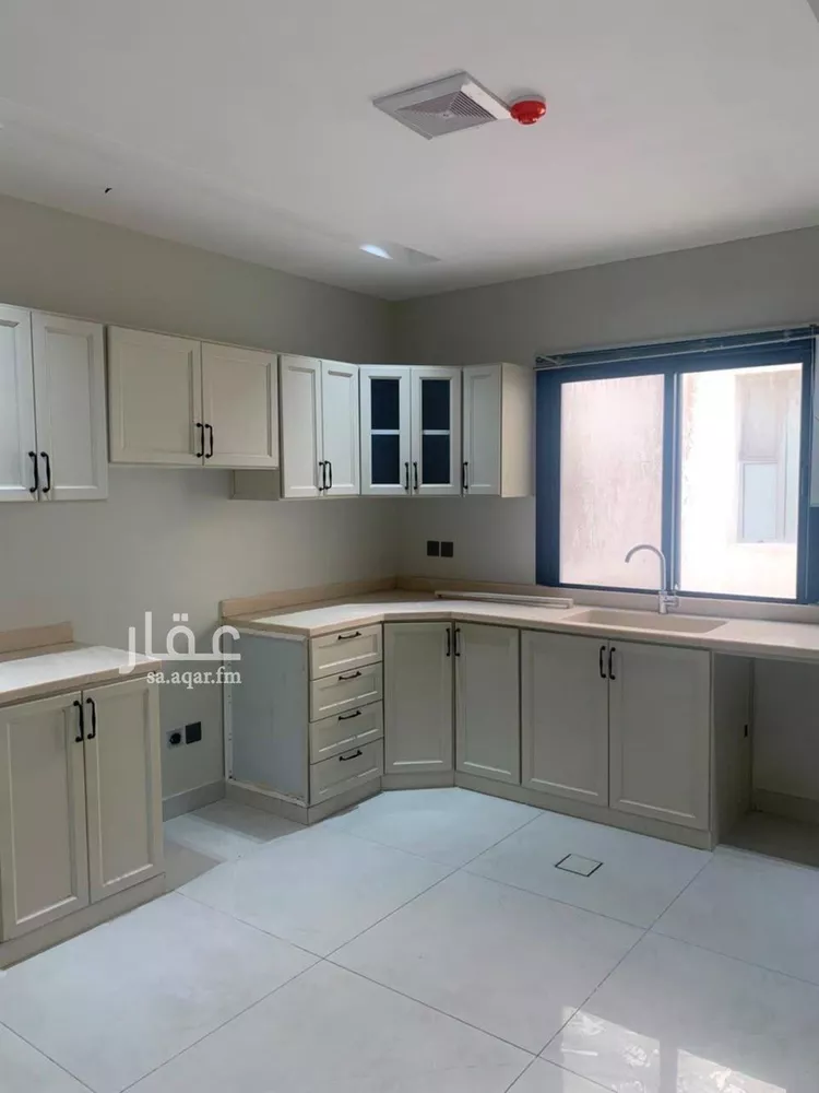 شقة للإيجار في حي الحمراء, مدينة الخبر, المنطقة الشرقية 9