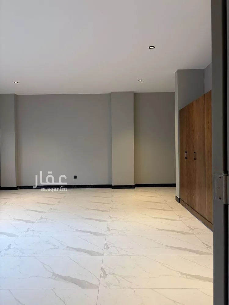 عمارة للإيجار في شارع الامير مساعد ابن عبدالعزيز, حي الخبرالشمالية, مدينة الخبر, المنطقة الشرقية صورة 2