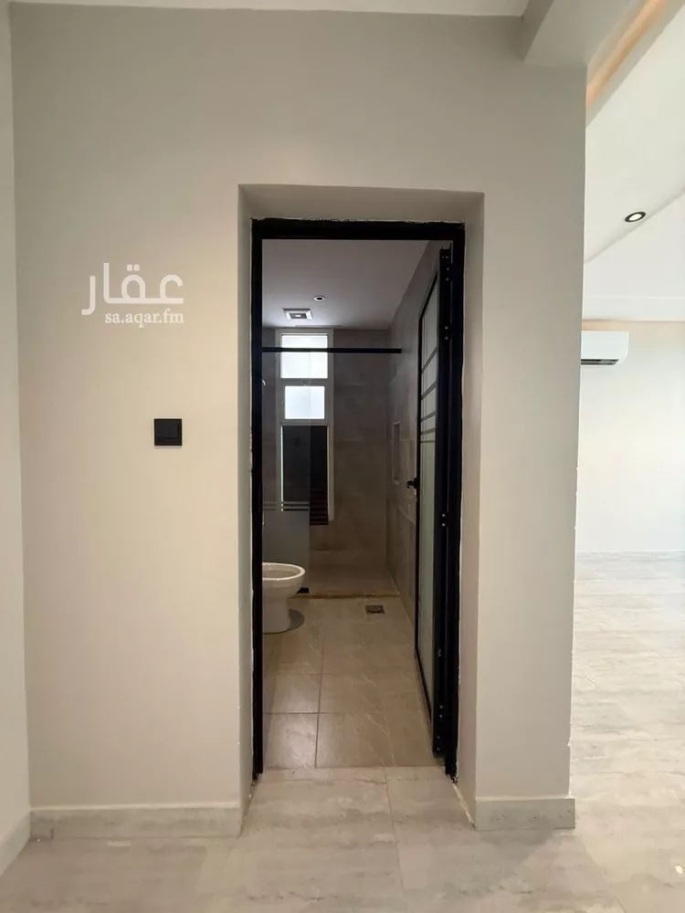 شقة للإيجار في شارع القيصومة, حي الحمراء, مدينة الخبر, المنطقة الشرقية 8