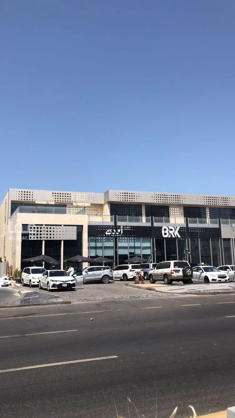 محل للإيجار في شارع الامير تركي, حي الكورنيش, مدينة الخبر, المنطقة الشرقية