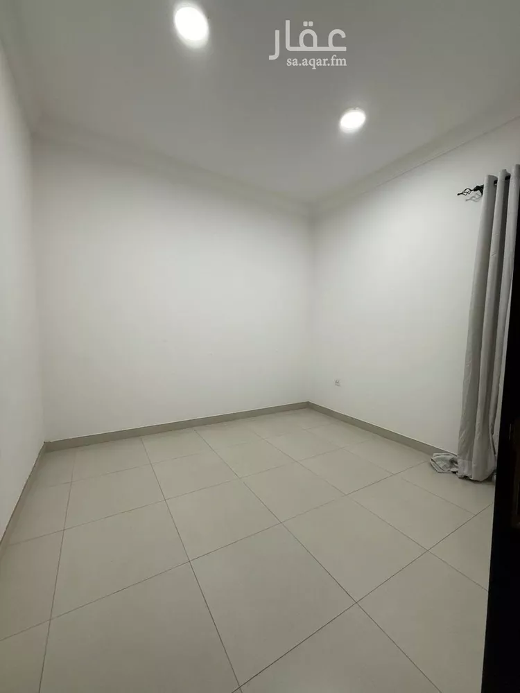 شقة للإيجار في شارع قيس بن الهيثم, حي عبدالله فؤاد, مدينة الدمام, المنطقة الشرقية
