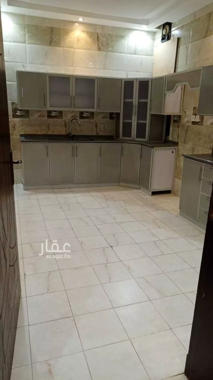شقة للإيجار في شارع الشيخ عبدالرحمن بن حسن ، حي الفلاح ، جدة ، جدة صورة 2