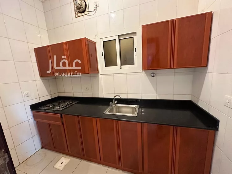 شقة للإيجار في شارع طليحة بن خويلد, حي النسيم, مدينة رابغ, منطقة مكة المكرمة صورة 3