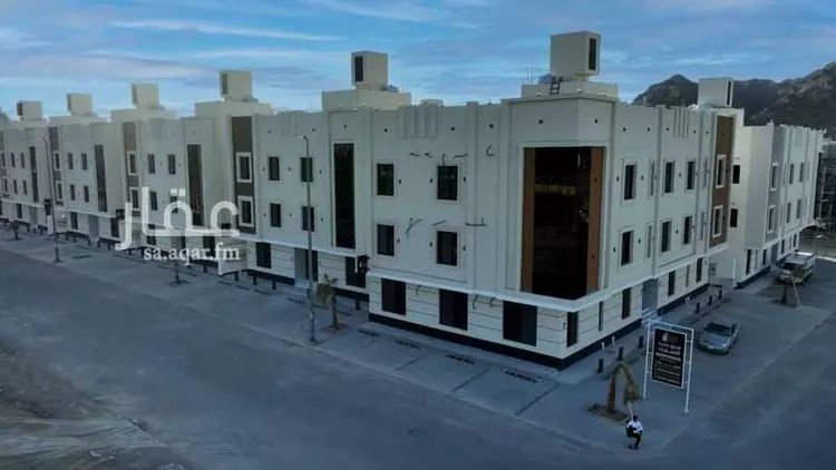 شقة للبيع في شارع عبدالرزاق الحنبلي, حي شظاة, مدينة المدينة المنورة, منطقة المدينة المنورة صورة 2