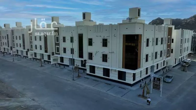 شقة للبيع في شارع عبدالرزاق الحنبلي, حي شظاة, مدينة المدينة المنورة, منطقة المدينة المنورة صورة 2