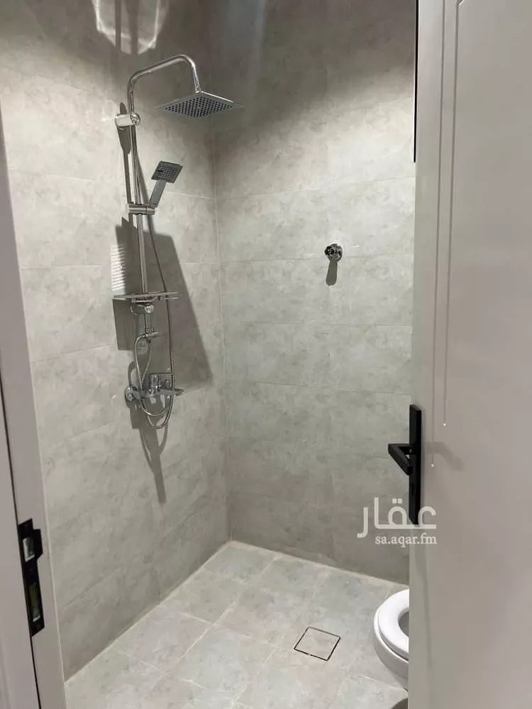 شقة للإيجار في شارع زياد الباهلي ، حي العوالي ، الرياض ، منطقة الرياض صورة 3