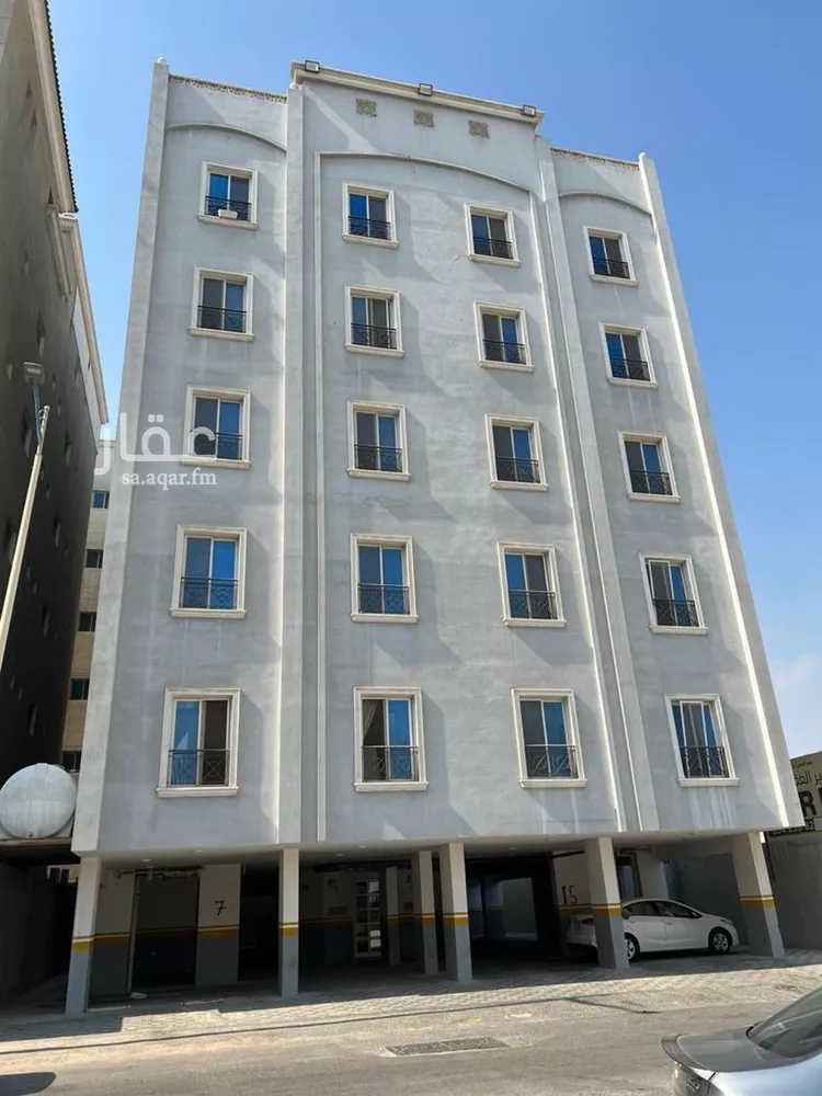 شقة للإيجار في شارع ابن سلامه, حي البندرية, مدينة الخبر, المنطقة الشرقية صورة 4