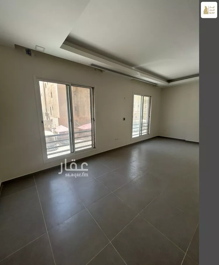 شقة للإيجار في شارع ابن الشهاب, حي البندرية, مدينة الخبر, المنطقة الشرقية 12