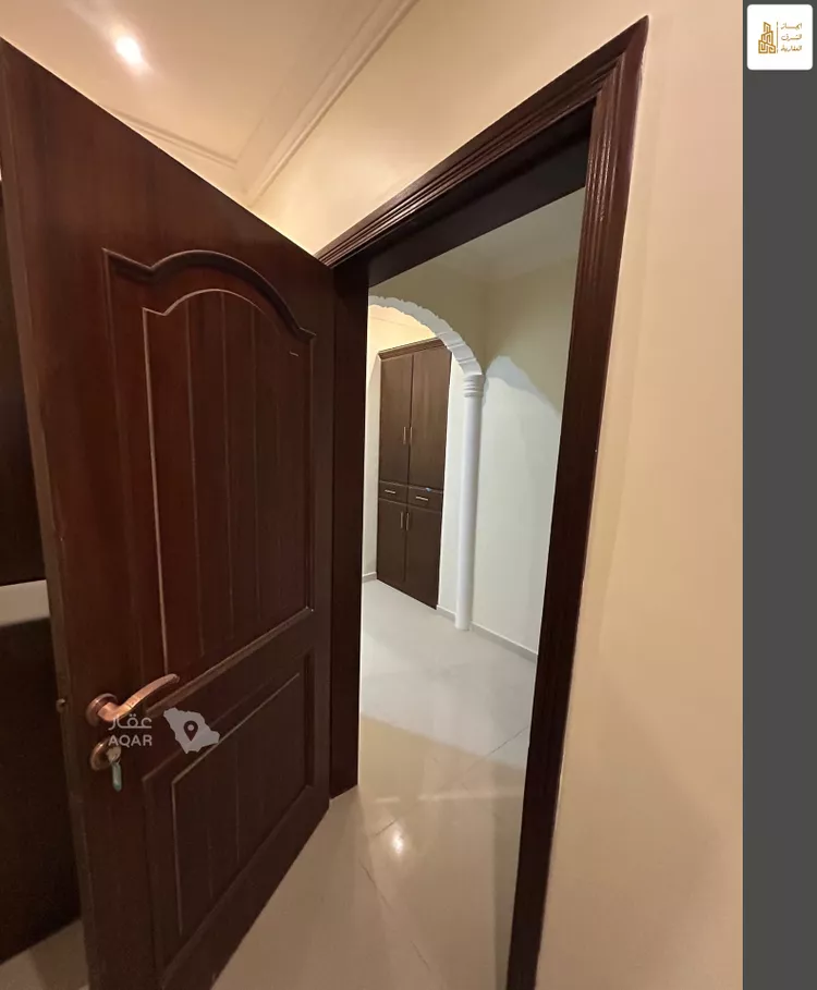Apartment for Sale in Dhahran Al Jame'ah 18