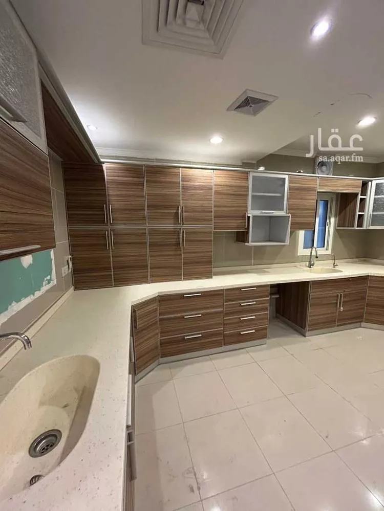 فيلا للإيجار في شارع الونان, مدينة الظهران, المنطقة الشرقية صورة 5