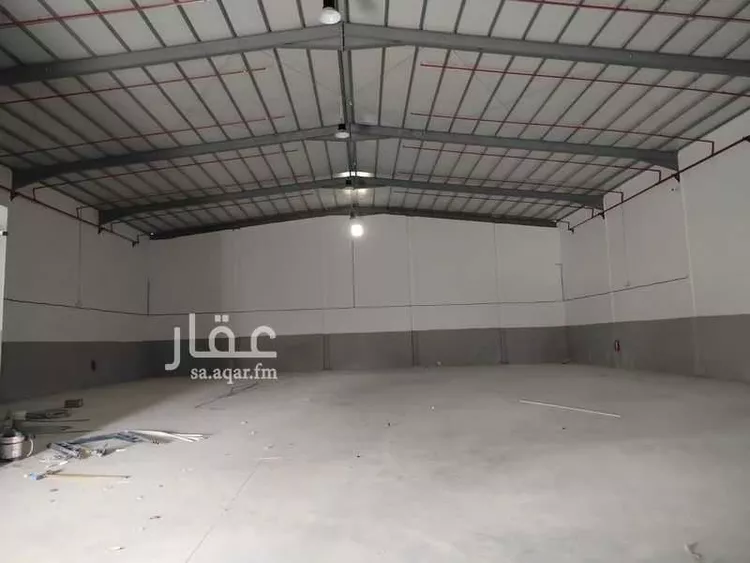 مستودع للإيجار في شارع الضليعة, حي طيبة, مدينة الرياض, منطقة الرياض 1 صورة
