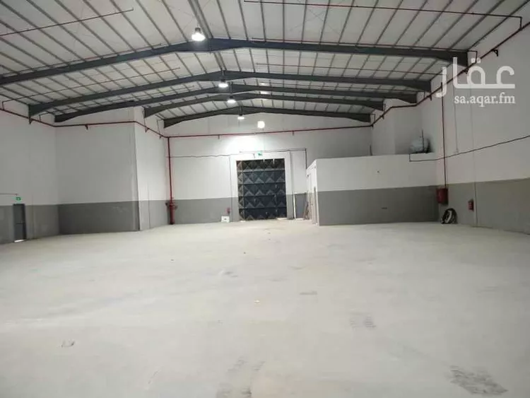 مستودع للإيجار في شارع الضليعة, حي طيبة, مدينة الرياض, منطقة الرياض صورة 2