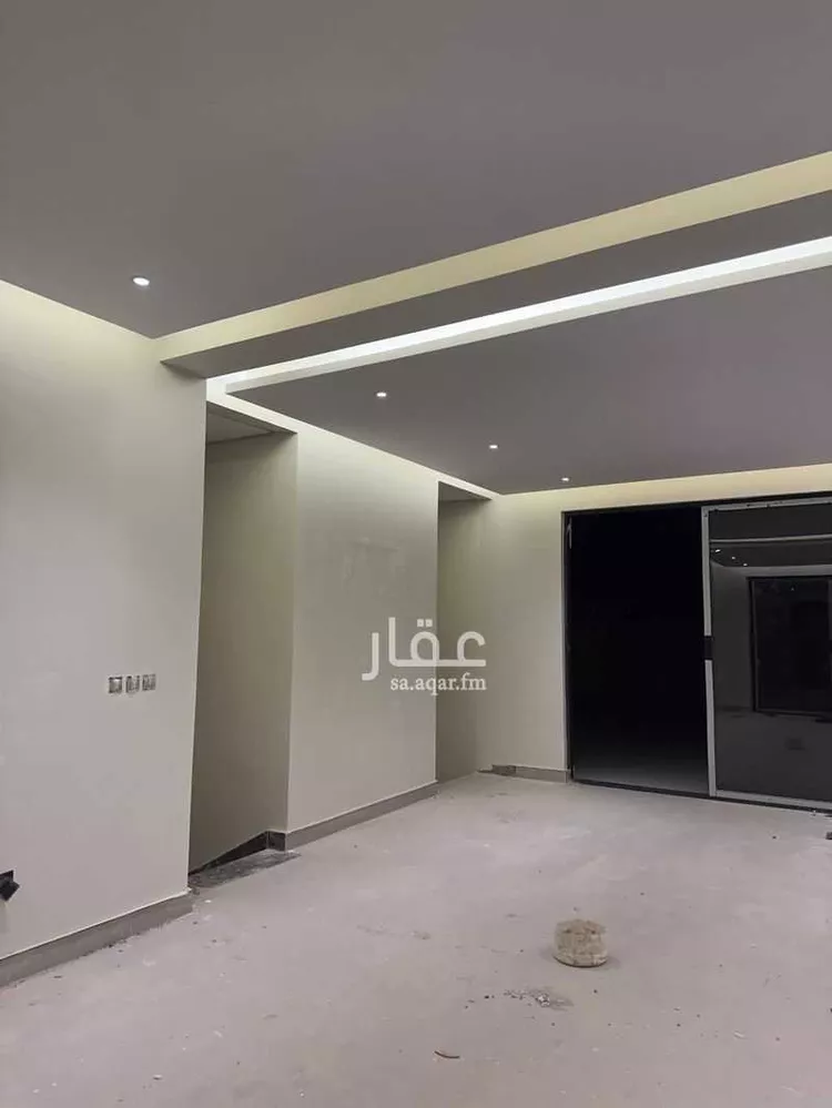 فيلا للبيع في شارع عبدالرحمن بن محمد بن مسلمه الانصاري, حي العارض, مدينة الرياض, منطقة الرياض صورة 4