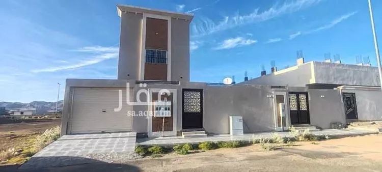 عمارة للبيع في شارع ليث ابن جثامه الكناني, حي المطار, مدينة المدينة المنورة, منطقة المدينة المنورة 1 صورة