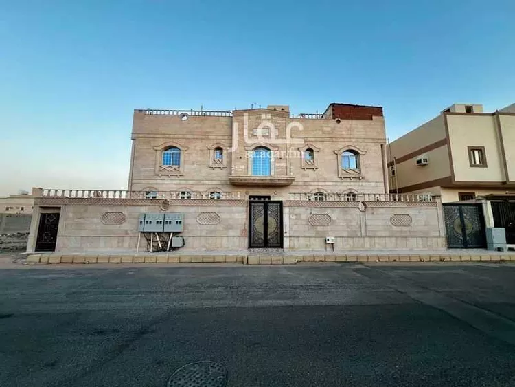 عمارة للبيع في شارع عتيق بن يعقوب الزبيدي, حي الملك فهد, مدينة المدينه المنوره, منطقة المدينة المنورة صورة 2