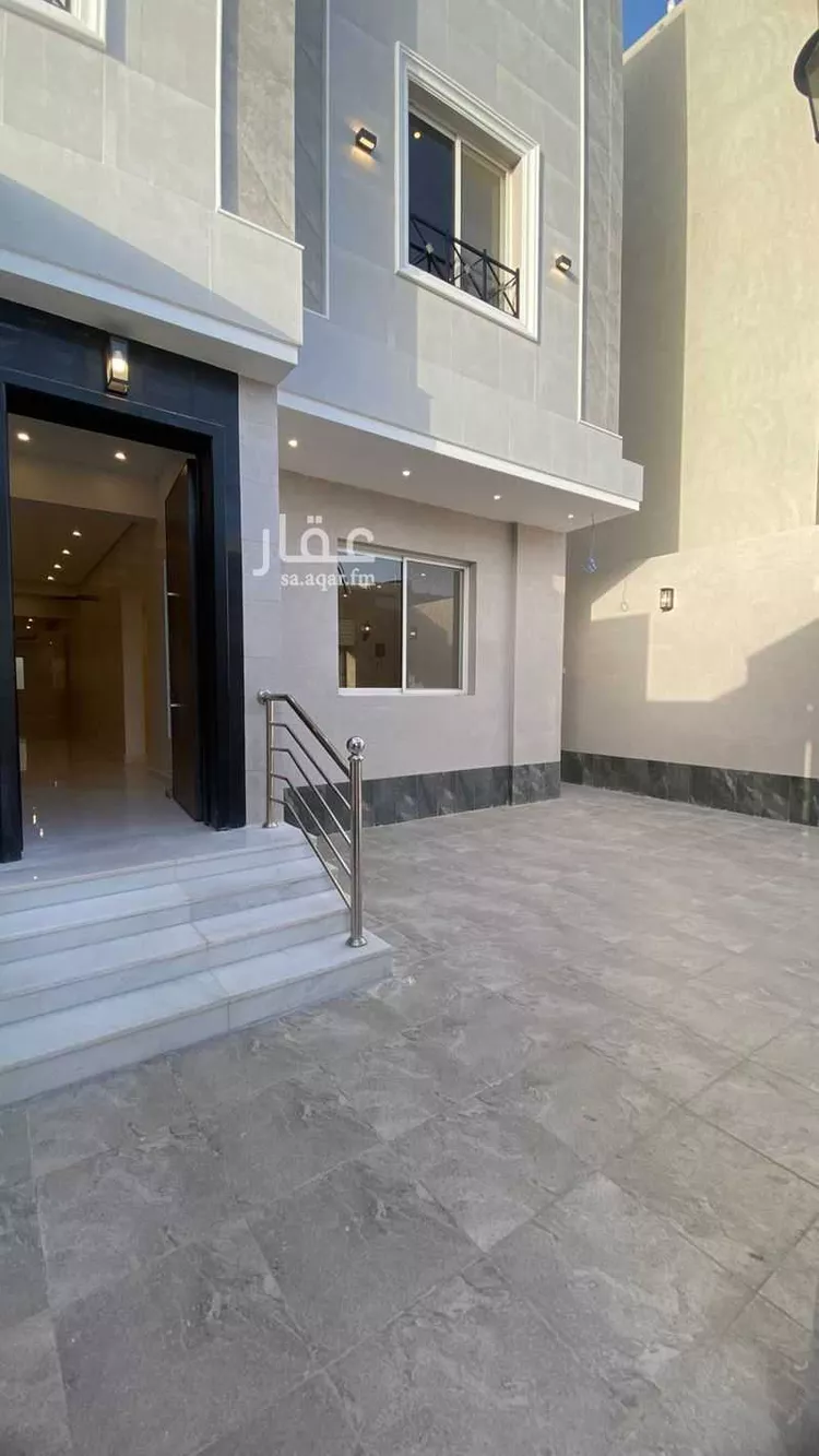 فيلا للبيع في شارع اواس ابن خالد, حي العاقول, مدينة المدينة المنورة, منطقة المدينة المنورة صورة 2