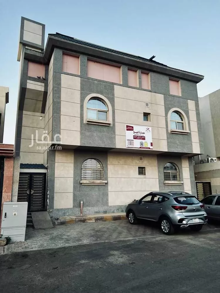 عمارة للبيع في شارع الحارث ابن هشام المخزومي, حي الملك فهد, مدينة المدينه المنوره, منطقة المدينة المنورة