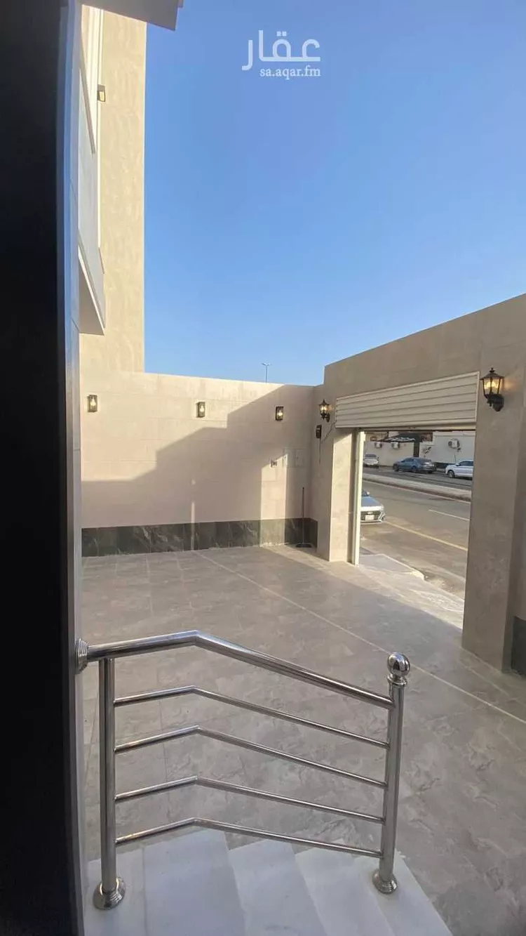 فيلا للبيع في شارع اواس ابن خالد, حي العاقول, مدينة المدينة المنورة, منطقة المدينة المنورة صورة 3