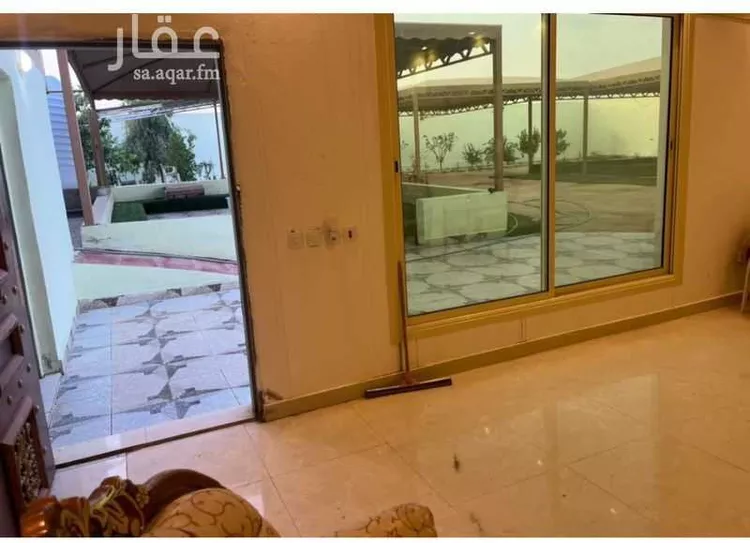استراحة للبيع في شارع جبل حضن, حي عريض, مدينة الرياض, منطقة الرياض صورة 2