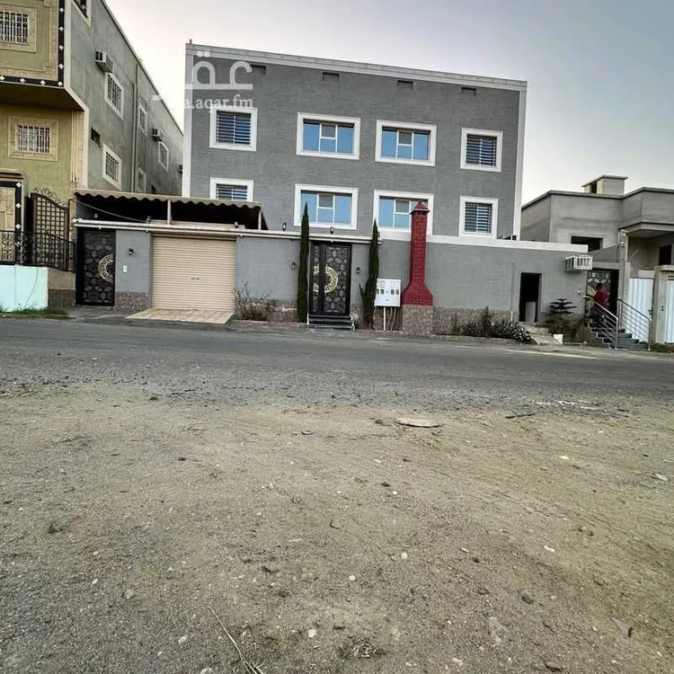 عمارة للبيع في حي المصيف, مدينة أبها, منطقة عسير