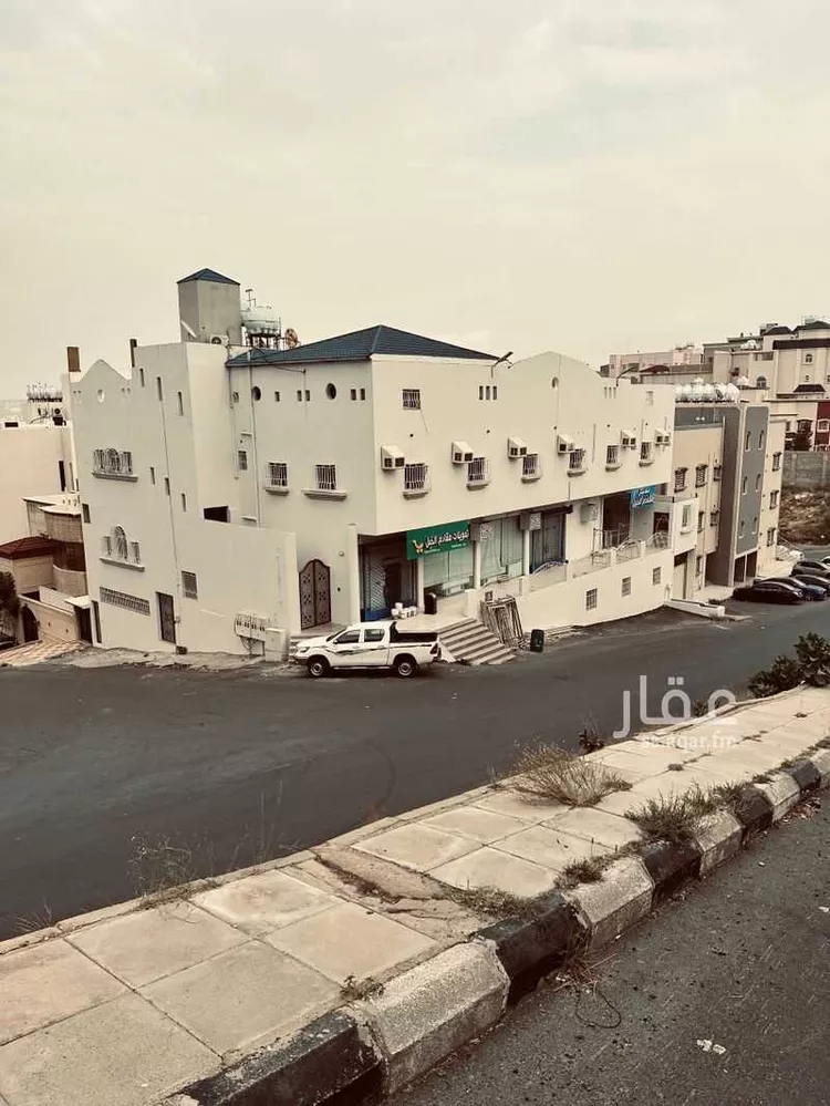 عمارة للبيع في شارع طريق طارق بن زياد, حي النسيم, مدينة أبها, منطقة عسير صورة 4
