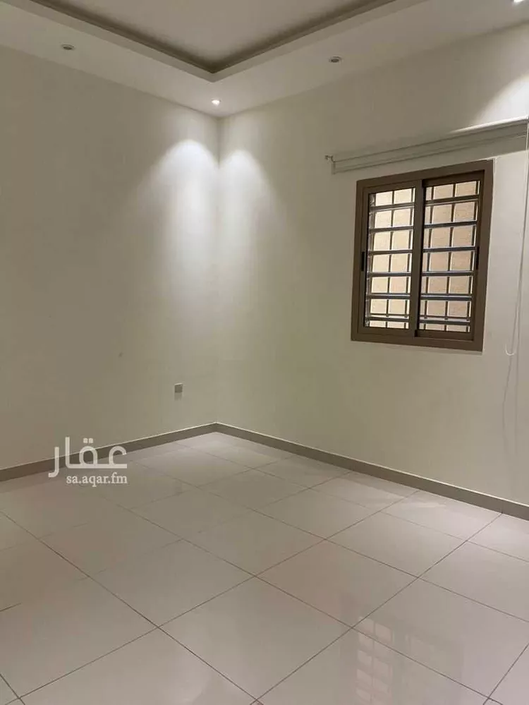 عمارة للبيع في شارع شارع رقم 207, حي الياسمين, مدينة الرياض, منطقة الرياض 8