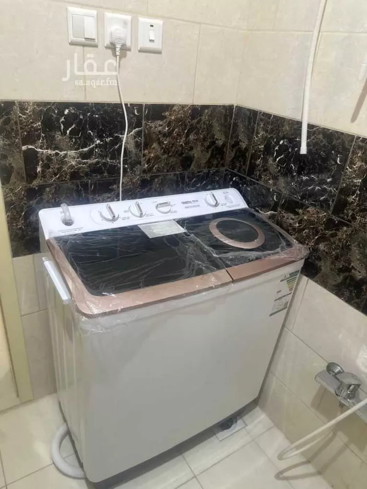 شقة للإيجار في شارع علي بن عبدالله الجفالي, حي المروج, مدينة عنيزة, منطقة القصيم 6