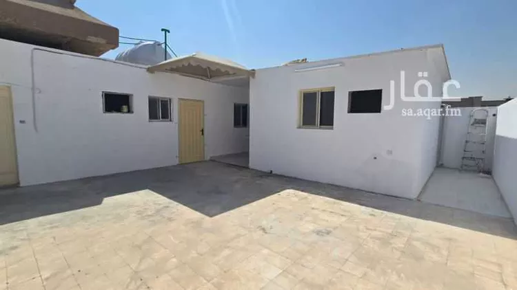 دور للإيجار في شارع فهد بن زعير ، حي الشفا ، الرياض ، منطقة الرياض