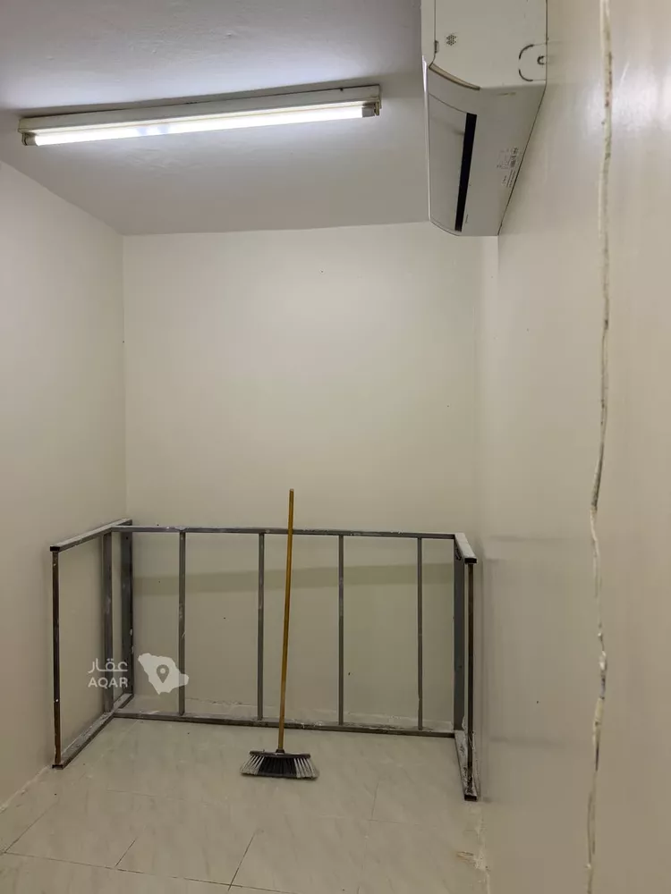 Room for Rent in Riyadh Okaz 3