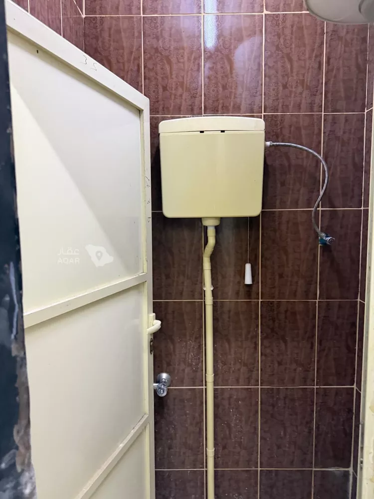 Room for Rent in Riyadh Okaz 4