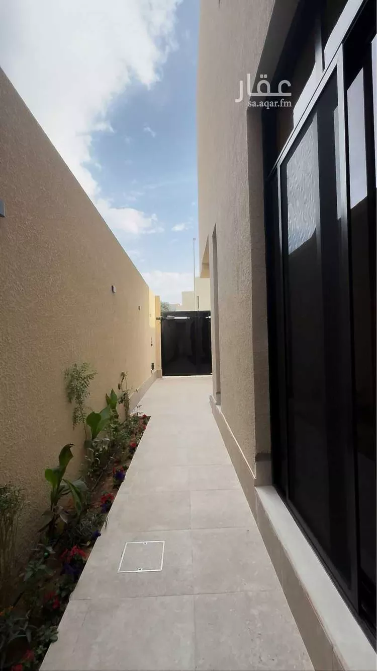 Floor for Sale in Riyadh King Fahd صورة 4