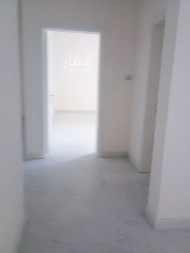 مكتب تجاري للإيجار في شارع طريق عثمان بن عفان الفرعي, حي الإزدهار, مدينة الرياض, منطقة الرياض صورة 4