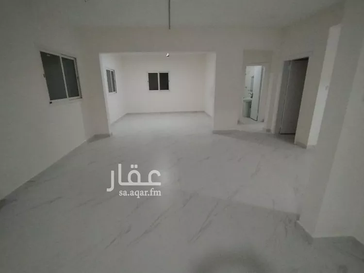 مكتب تجاري للإيجار في شارع طريق عثمان بن عفان الفرعي, حي الإزدهار, مدينة الرياض, منطقة الرياض صورة 2