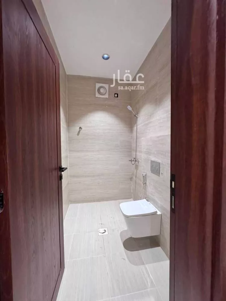 شقة للبيع في شارع المحمدية 2 25, حي المحمدية 2, مدينة جازان, منطقة جازان 8