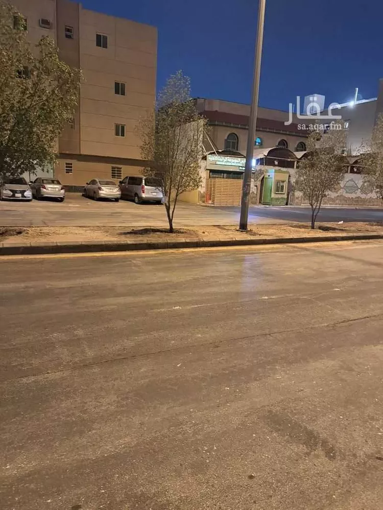 عمارة للإيجار في شارع محمد بن دخيل, حي العقيق, مدينة الرياض, منطقة الرياض صورة 2