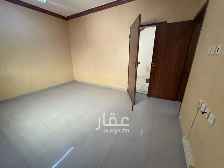 Floor for Rent in Riyadh Al Yarmouk صورة 4