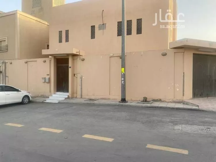 فيلا للبيع في شارع كفر الدوار, حي العقيق, مدينة الرياض, منطقة الرياض صورة 2