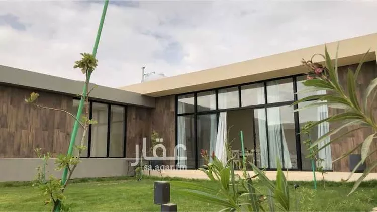 استراحة للبيع في شارع الامير نايف ابن عبدالعزيز, حي القرينة الجديدة, مدينة حريملاء, منطقة الرياض صورة 2