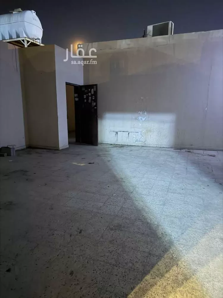 استراحة للبيع في شارع محمد بن زين الدين الطبري, حي الرمال, مدينة الرياض, منطقة الرياض صورة 3
