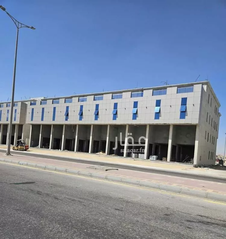 محل للإيجار في شارع ابن الطاهري, حي العروبة, مدينة الدمام, المنطقة الشرقية صورة 2