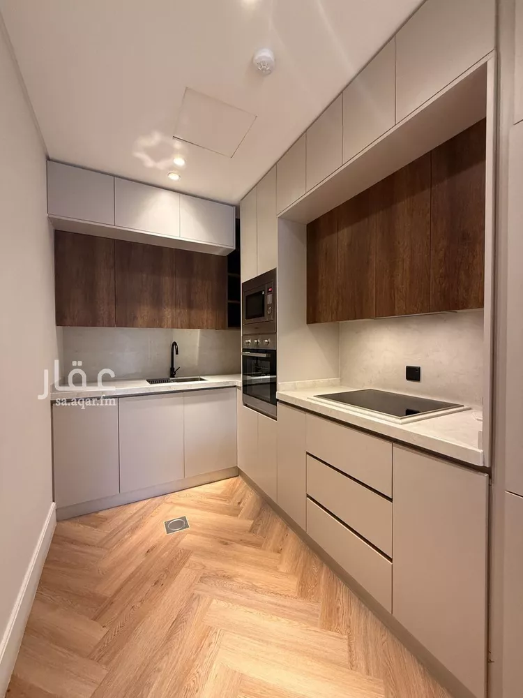 فيلا للإيجار في شارع الملك فهد , حي الرحمانية, مدينة الرياض, منطقة الرياض صورة 4