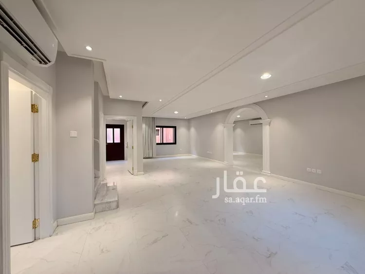 فيلا للإيجار في شارع وادي الأبطن, حي النخيل, مدينة الرياض, منطقة الرياض صورة 2