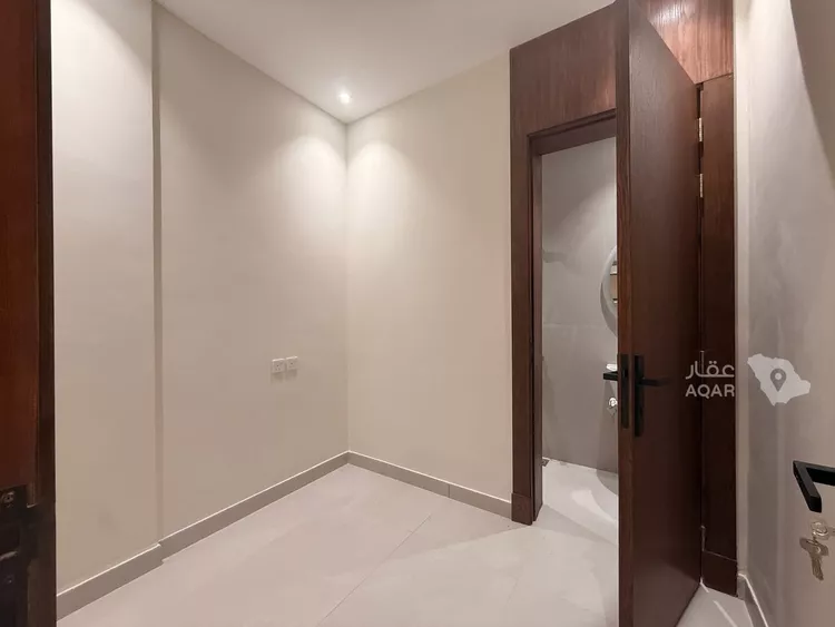 شقة للإيجار في شارع الدهناء, حي الملقا, مدينة الرياض, منطقة الرياض 6