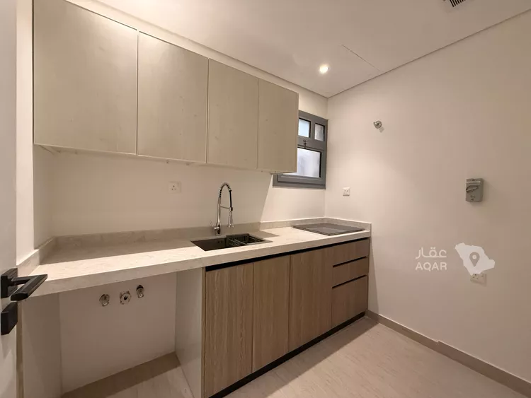 شقة للإيجار في شارع سكاكا, حي العليا, مدينة الرياض, منطقة الرياض 11