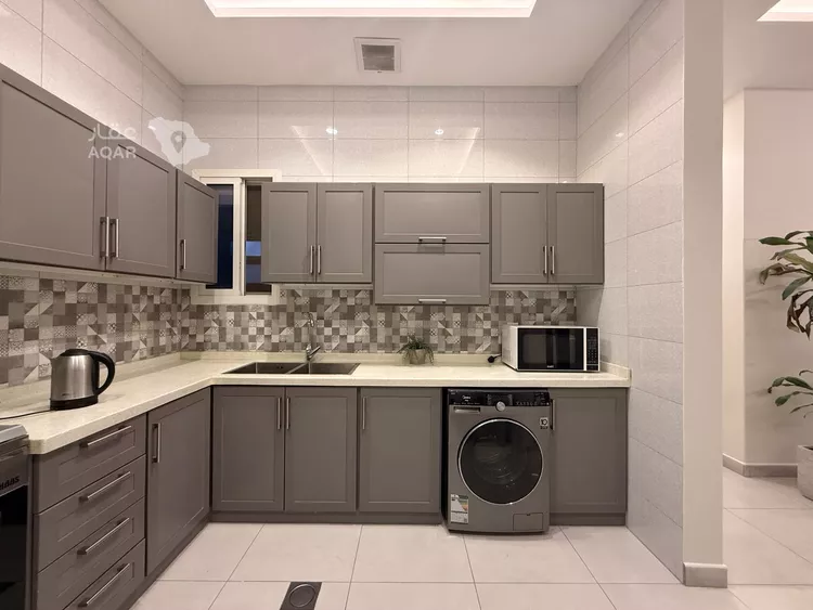 شقة للإيجار في شارع سيدة الرؤساء, حي العليا, مدينة الرياض, منطقة الرياض 8