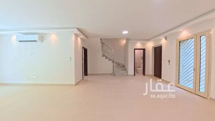 فيلا للإيجار في شارع عبدالرحمن الناصري, حي المؤتمرات, مدينة الرياض, منطقة الرياض صورة 4