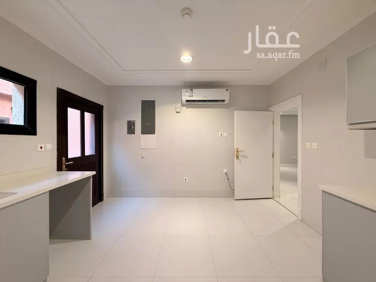 فيلا للإيجار في شارع وادي الأبطن, حي النخيل, مدينة الرياض, منطقة الرياض صورة 4
