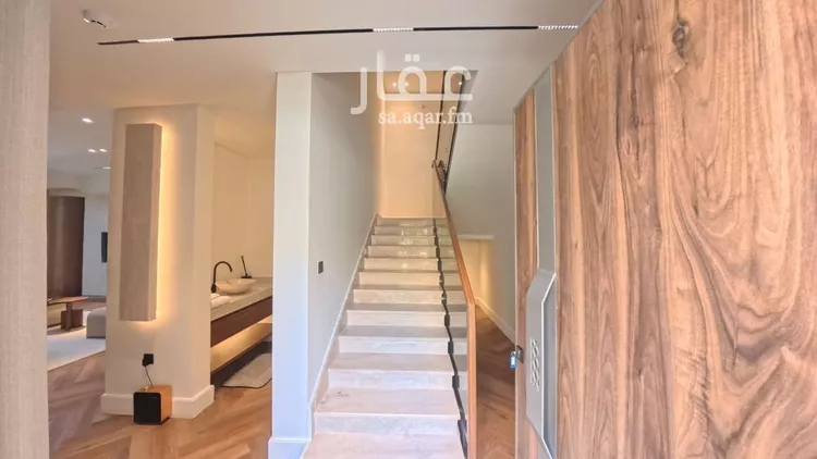 فيلا للإيجار في شارع الملك فهد , حي الرحمانية, مدينة الرياض, منطقة الرياض صورة 2